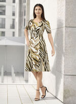 Kleid in Schlupfform 