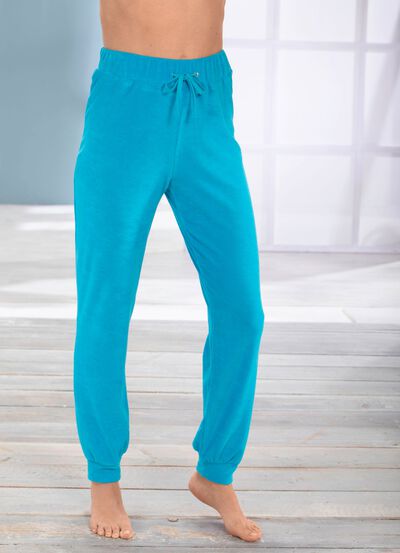 Hose mit bequemem Dehnund 