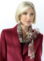 Schal mit Fantasiedessin 