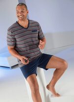 Shorty mit V-Ausschnitt, garngef&auml;rbtem Ringeldessin und Brusttasche 