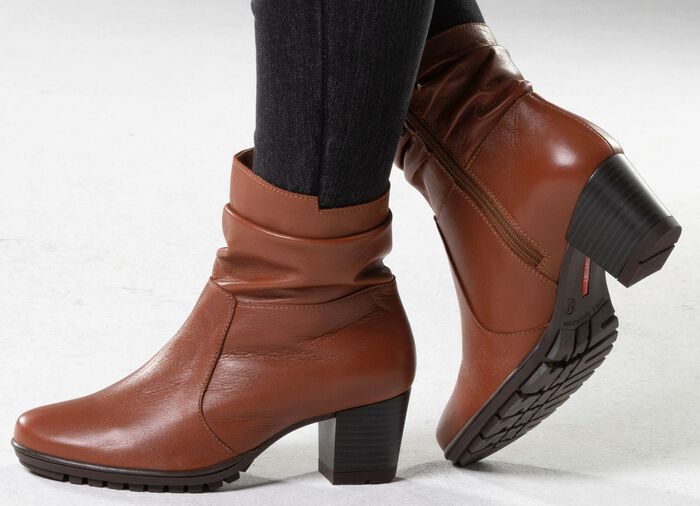 ELENA EDEN, modische Damen-Stiefeletten, Weite G, mit herausnehmbarem Fu&szlig;bett COGNAC