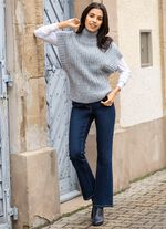 Jeans mit leicht ausgestellter Beinweite 