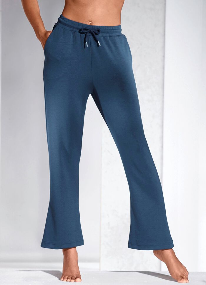 Hose mit leicht ausgestellter Fußweite MARINE