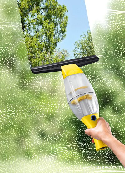 Fensterreiniger-Set mit automatischer Saugfunktion 