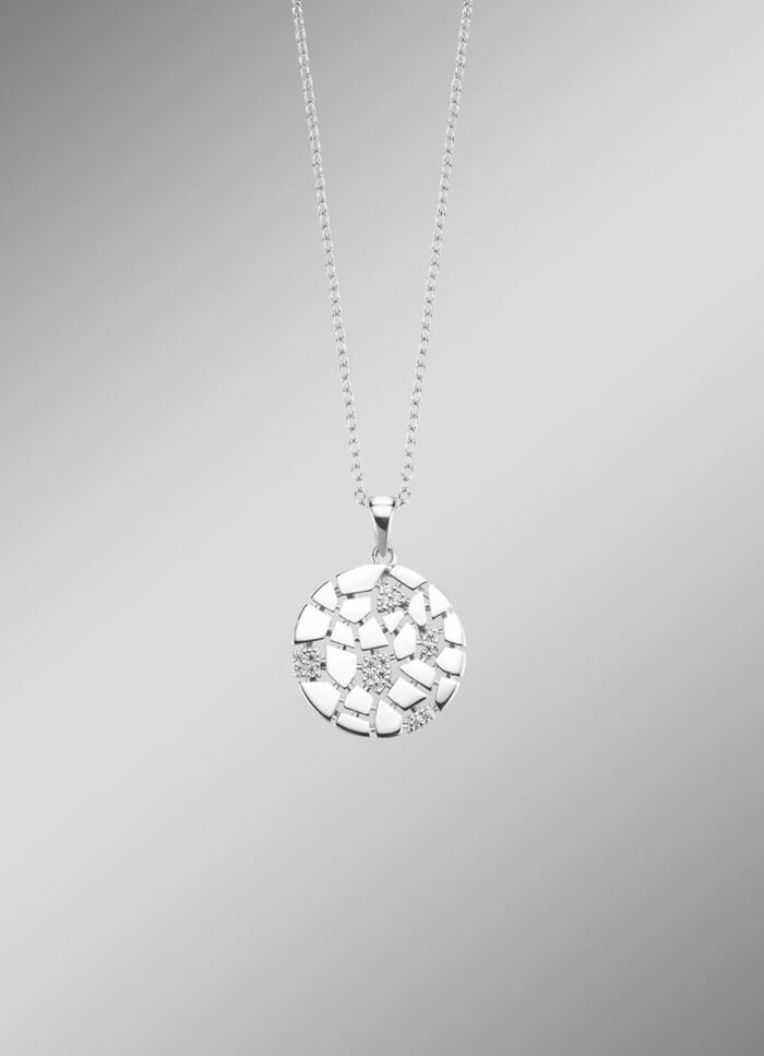 Moderner Anh&auml;nger mit synth. Zirkonia und Ankerkette 