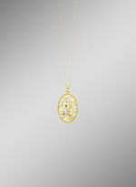 Filigraner, ovaler Anhänger mit Ornament 