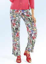 Hose in bequemer Weite 